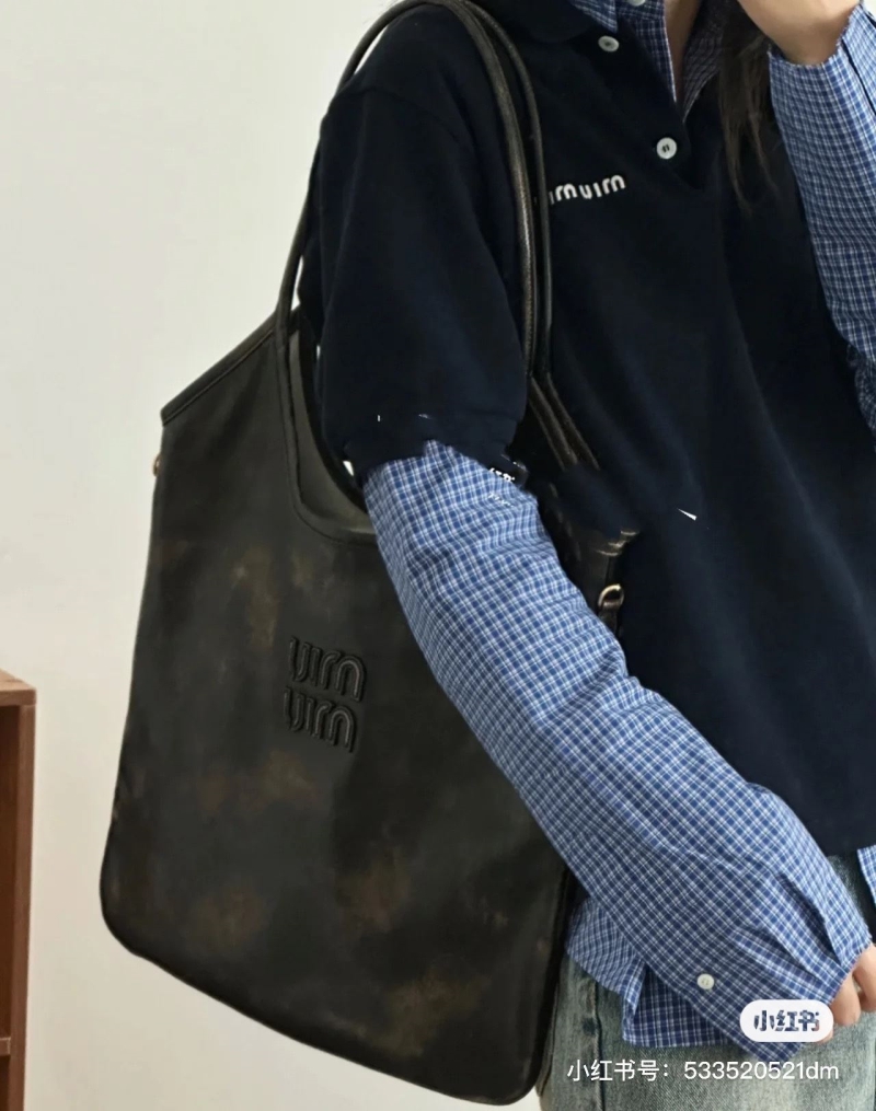 Miu Miu Tote Bags